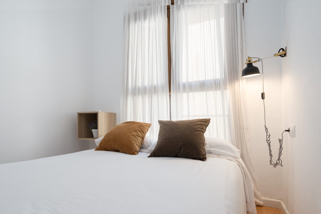 CAMA DOBLE 140
